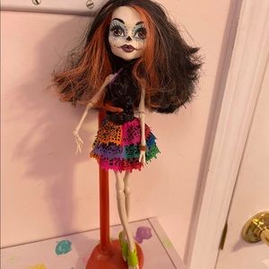 Monster high dolls